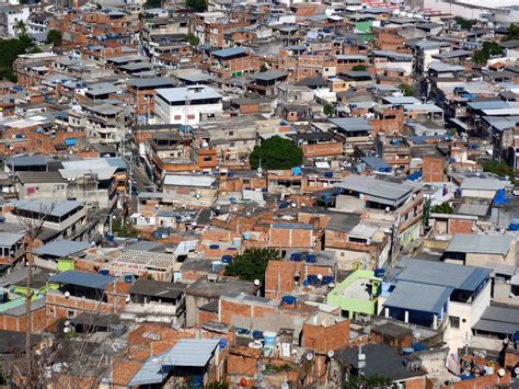 rio de janeiro sheet metal house|Case Study: The Unspoken Rules of Favela Construction.